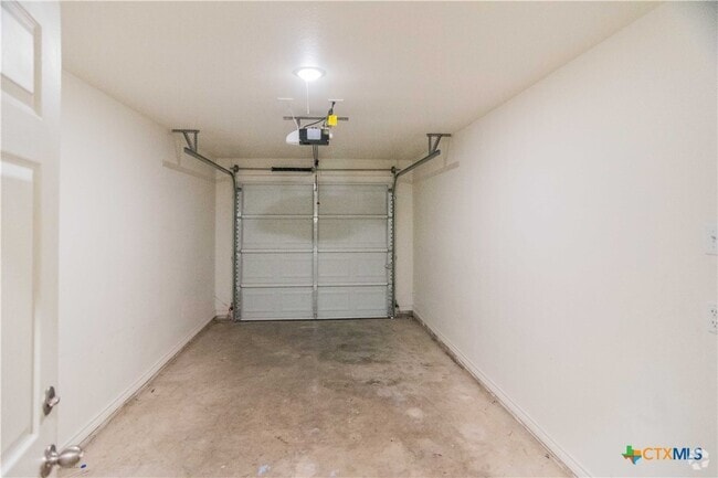 Building Photo - 2317 Alterman Dr Rental