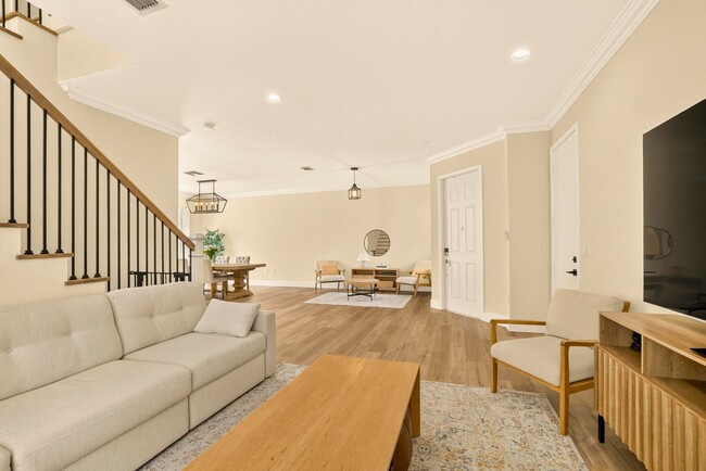 Photo - 7630 Topiary Ave