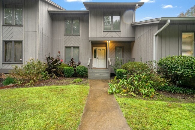 3 Bedroom, 2.5 Bath Condo on the Pebble Creek Golf Course
