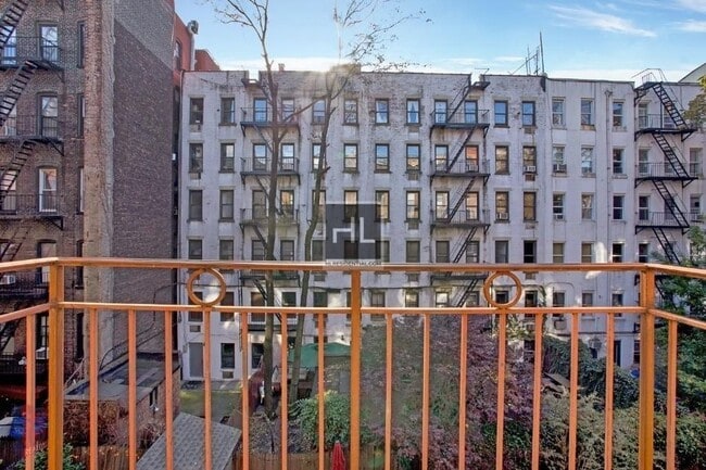 Photo - East 9th Street Unit 7