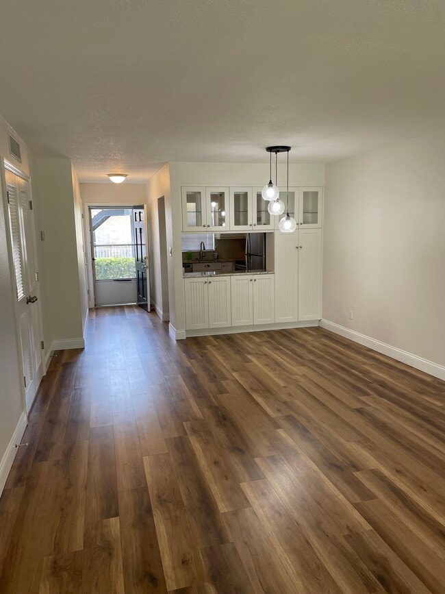 Photo - 1250 S Denning Dr Unit 127