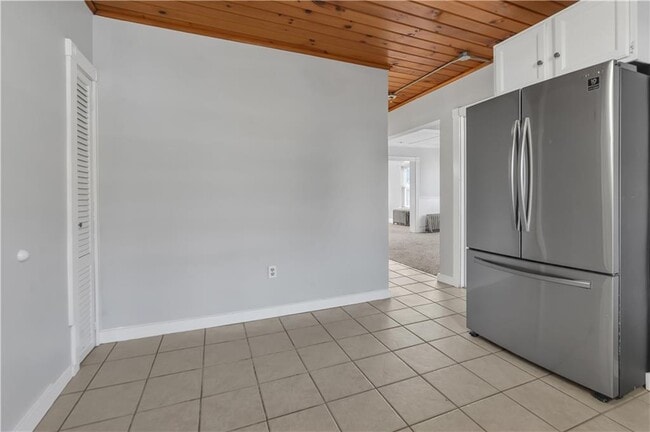 Photo - 244 Paradis Ave Unidad 1