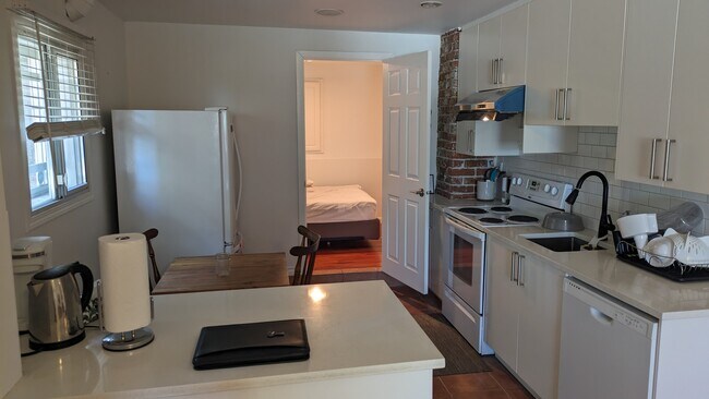 Photo - 5347 Knight St