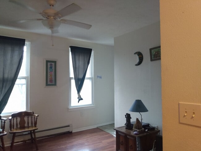 Photo - 1831 arington ave Unit 1831 Arlington Ave top