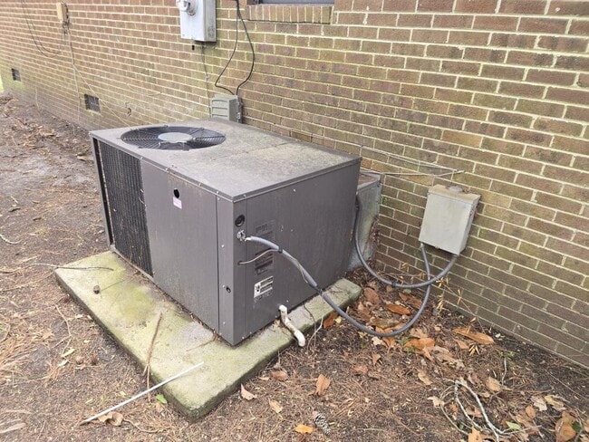 Photo - 301 N Broad St