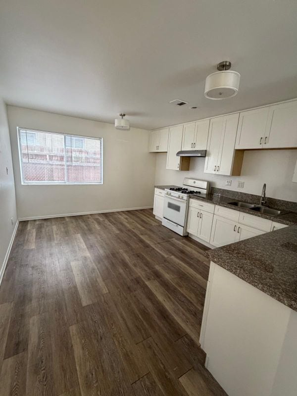 Photo - 263 S Lemon St Unit #B