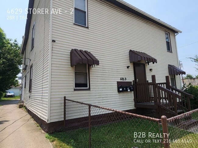 Building Photo - 4629 Storer Ave Unit 2