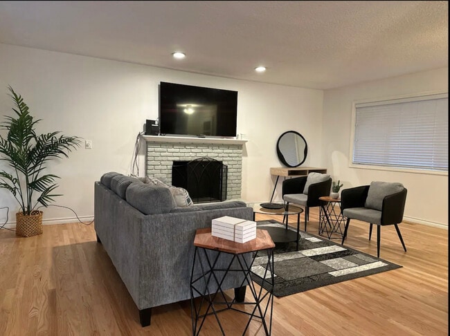 Photo - 9317 SE Suncrest Dr