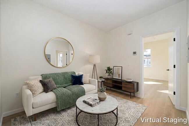 Photo - 155 Van Horne St
