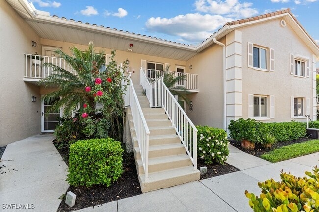 Building Photo - 5928 Cranbrook Way Unit D202 Rental