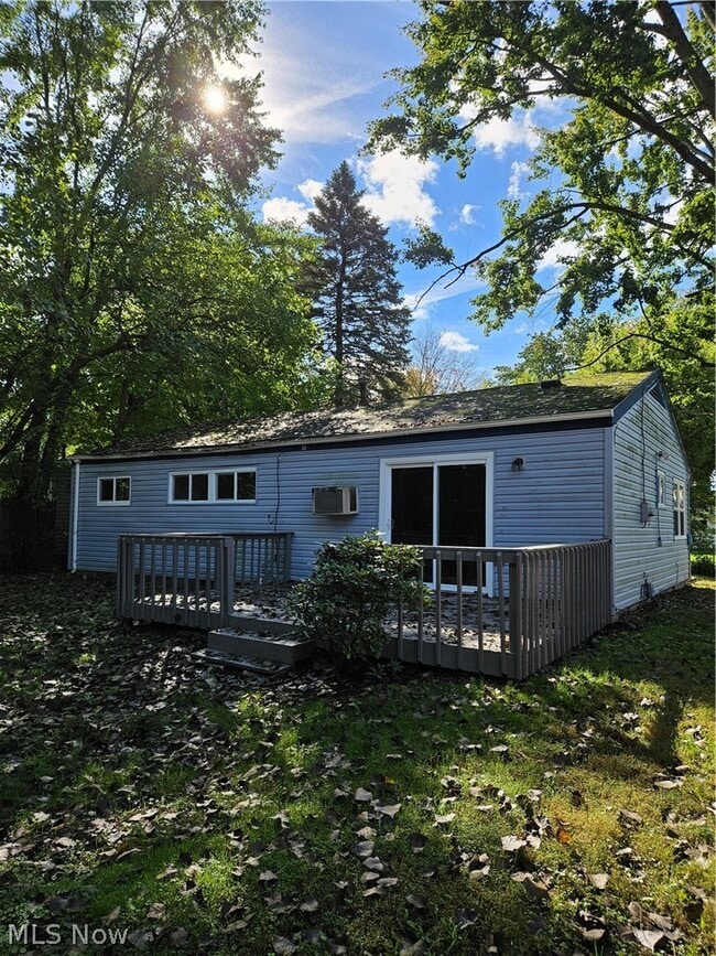 Photo - 1859 Sheffield Dr