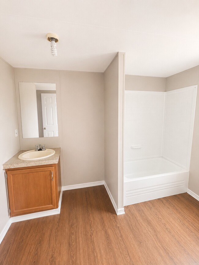 Photo - 620 County Rd 3545
