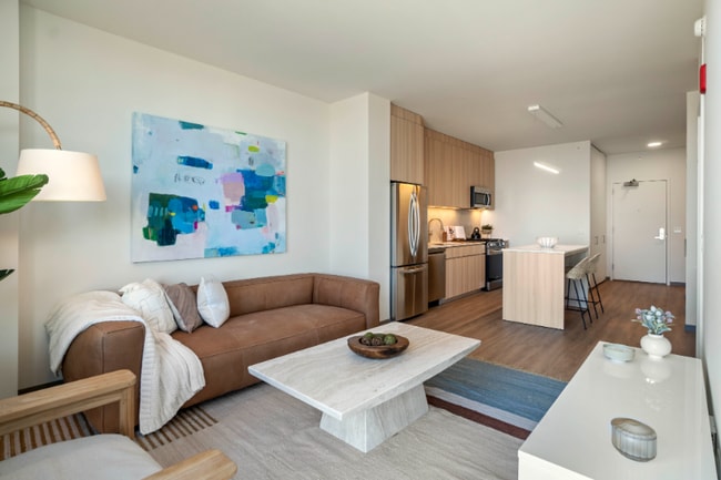 Photo - 508 S Damen Ave