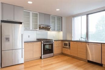 Building Photo - 303 Third St Unit 000