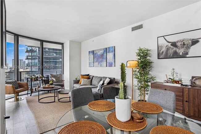 Building Photo - 801 S Miami Ave Unit 1609