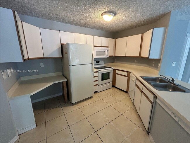 Photo - 4015 W McNab Rd Condo Unit D101