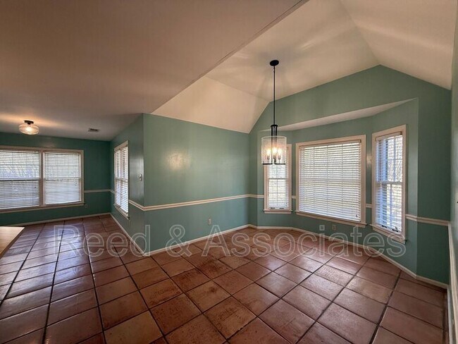 Photo - 596 Duck Call Cove