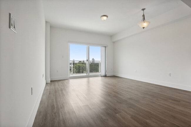 Photo - The Place at Dania Beach