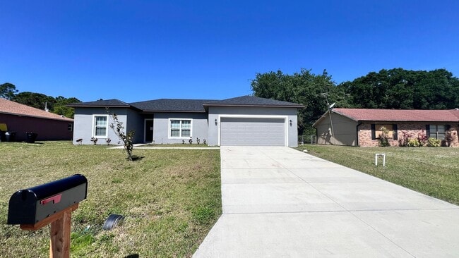 Photo - Beautiful 3 Bedroom, 2 Bathroom Home in Pa...