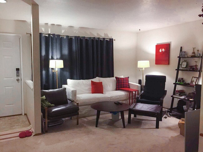 Photo - 515 NW Bright St Unidad B