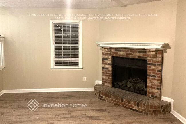 Photo - 1747 Vertex Dr SW