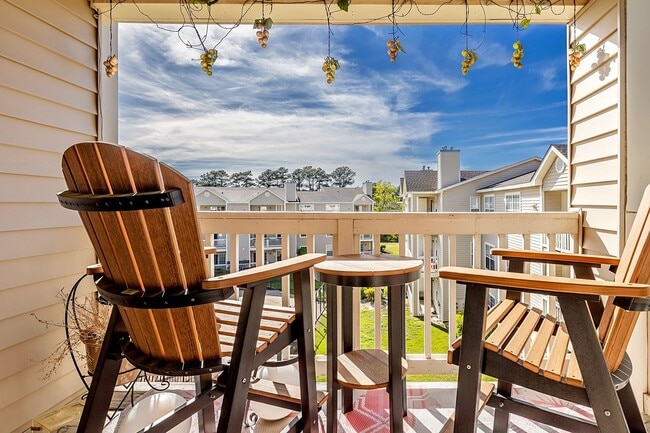 Photo - Furnished or Unfurnished Top Floor Condo