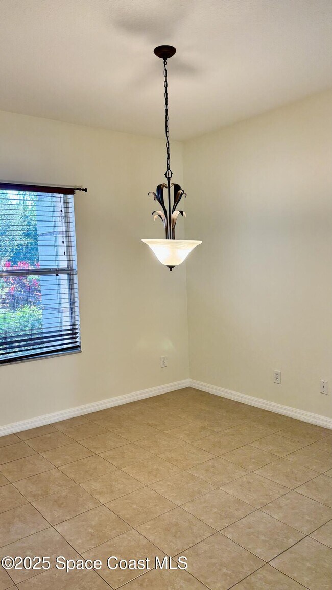 Photo - 5317 Indigo Crossing Dr