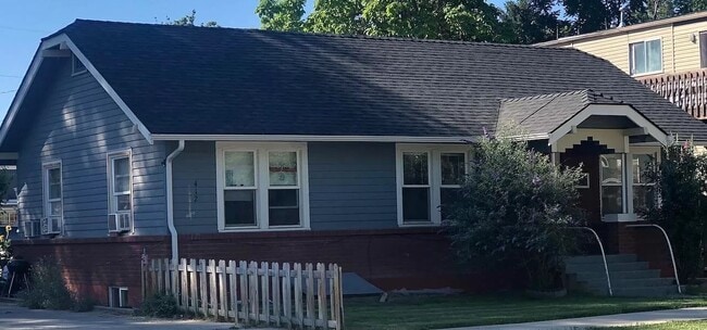 Photo - 412 15th Ave S