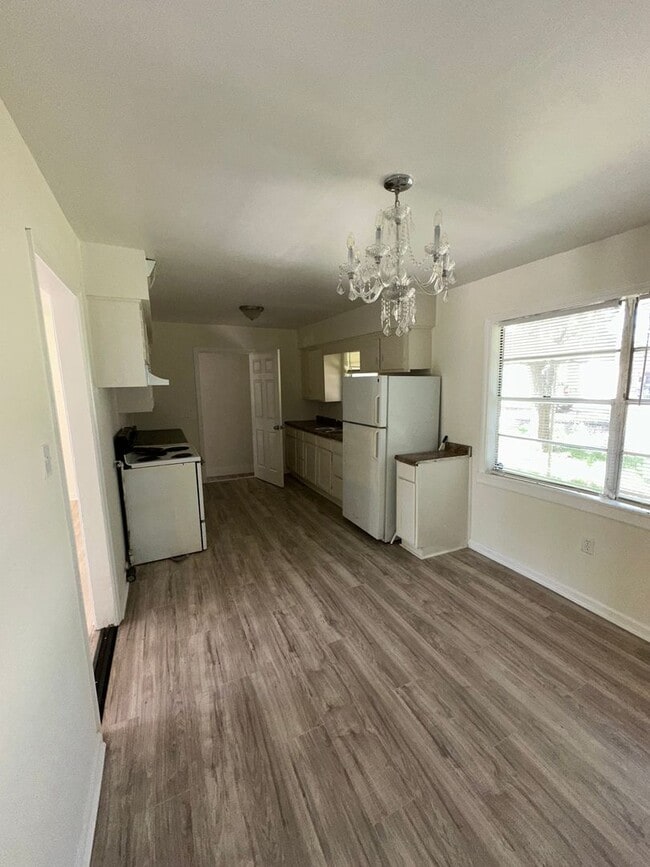 Photo - 5270 Mattox St