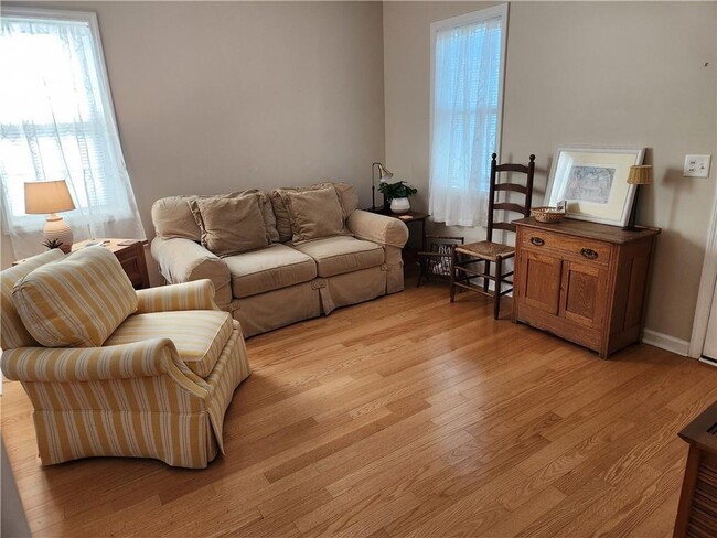 Photo - 108 Clapper Rail Ln