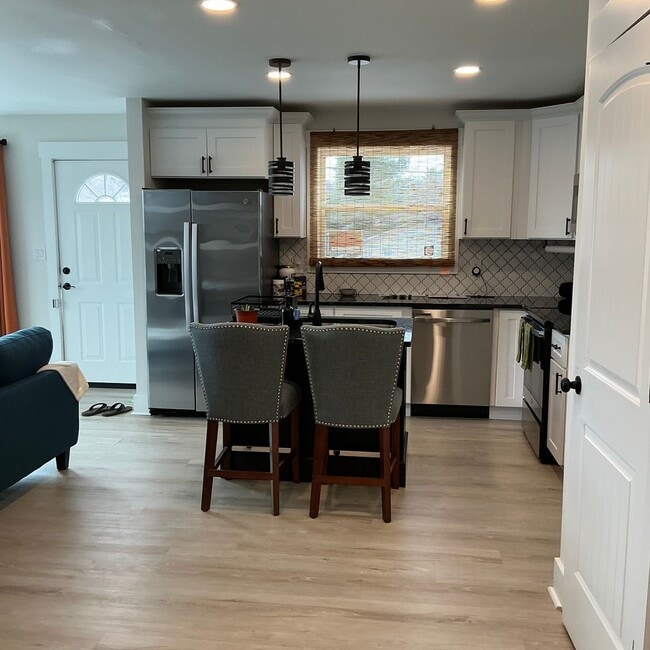 Photo - 915 Shearor St