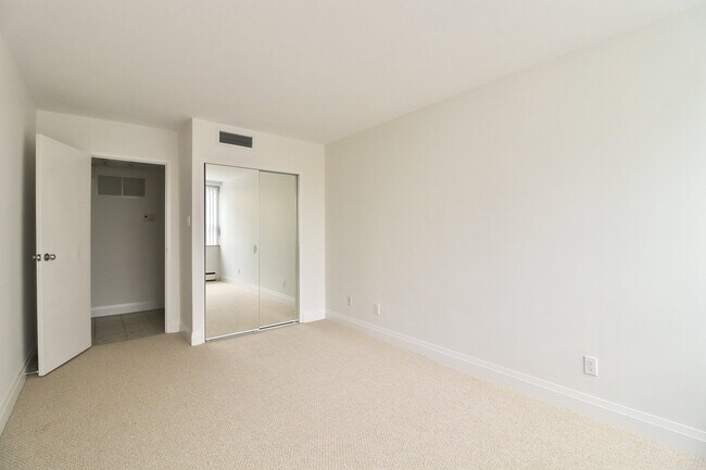 Photo - 1 Bedroom Unit 1 Bed