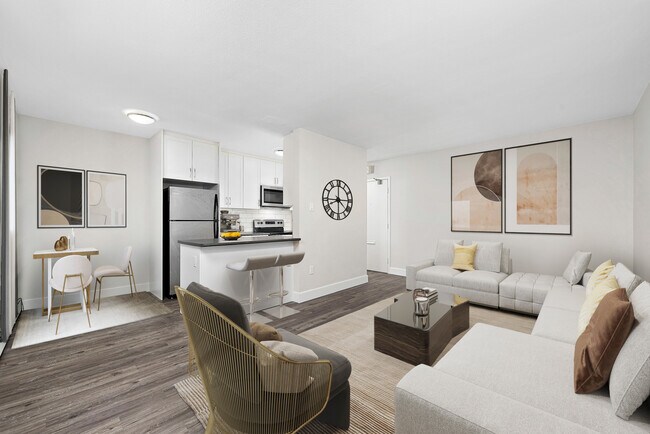 Photo - 1475 Birchmount Road