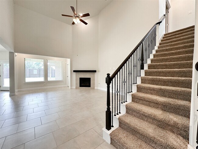 Photo - 6715 Chicoma St