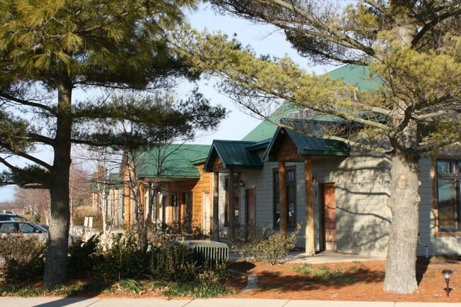 Photo - 1000 Lakewood Dr
