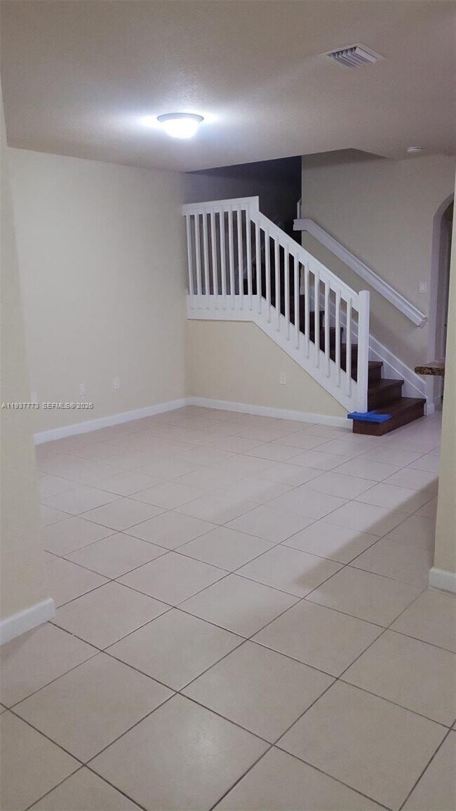 Photo - 9219 SW 170th Ave