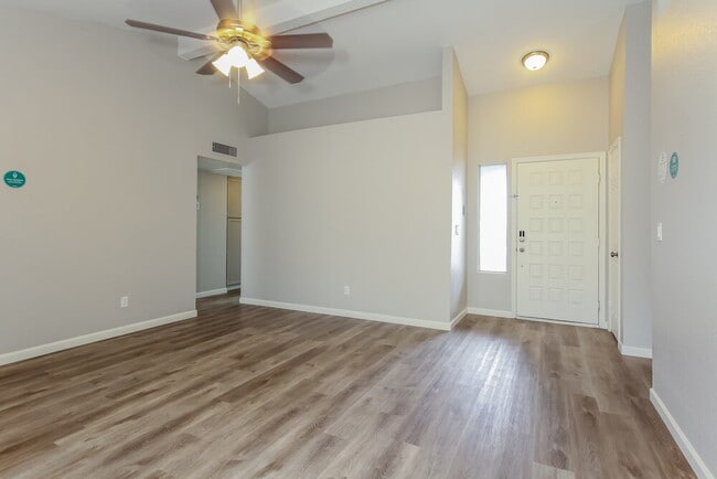 Photo - 5526 W Garden Dr