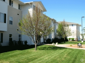 Building Photo - Regency Heights Rental