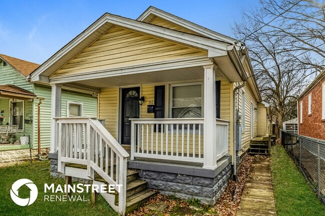 Photo - 1422 Longfield Ave