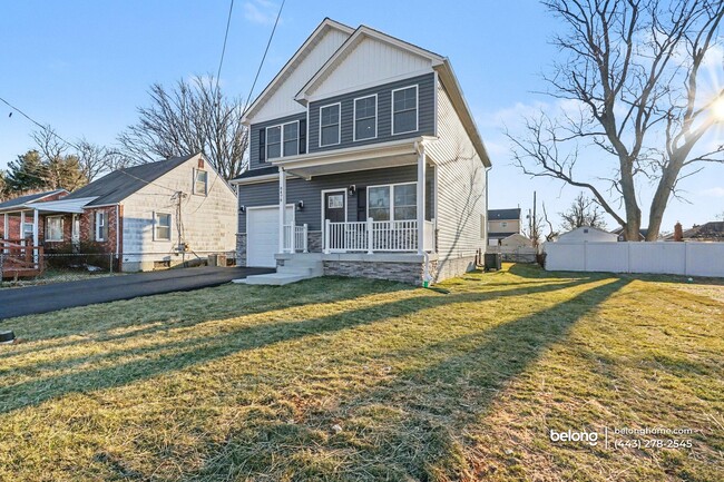 Photo - 8478 Garden Rd