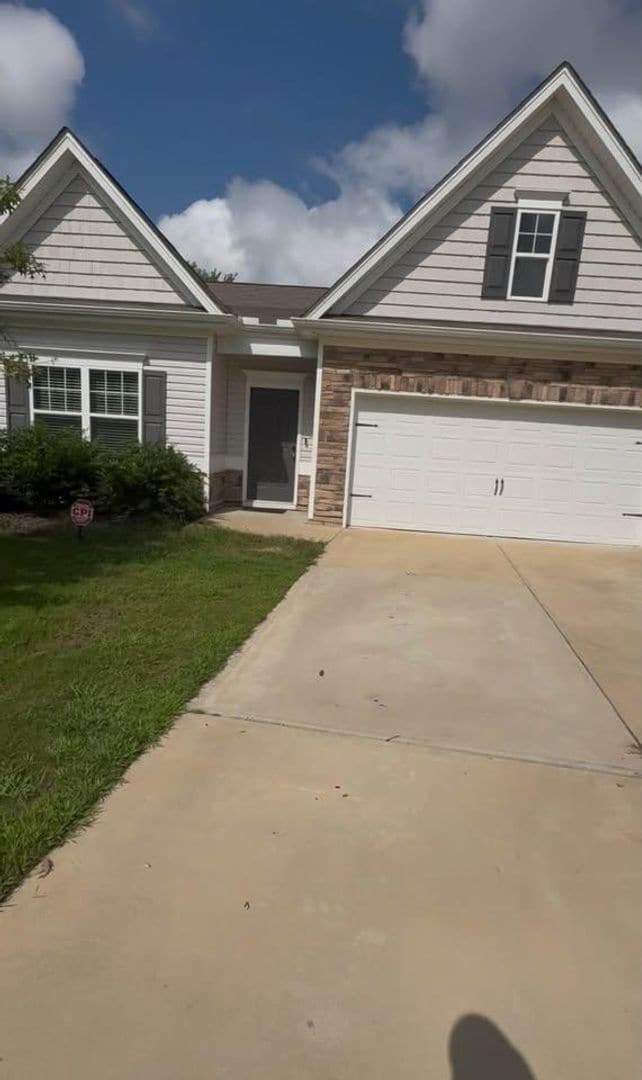 Photo - 44 Coneflower Ct