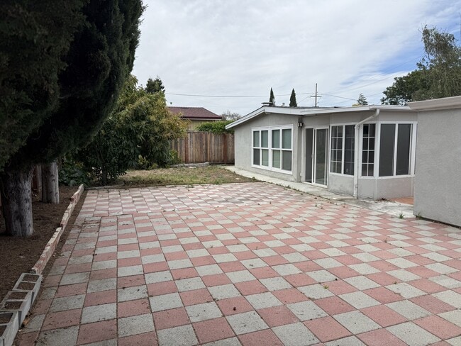 Photo - 4717 Beechwood Ave