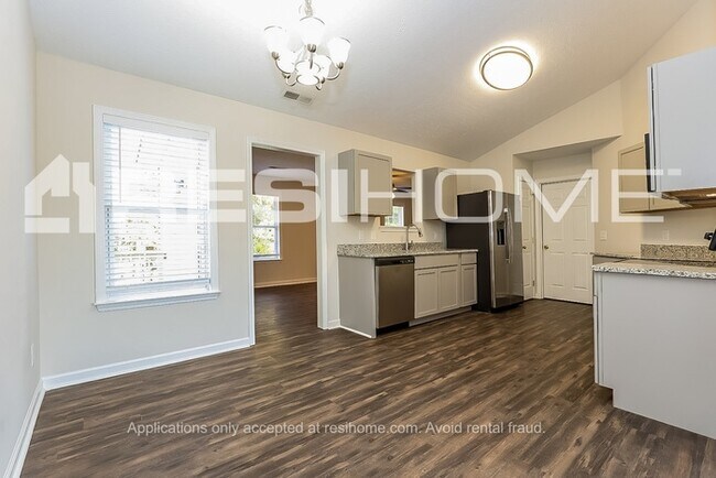 Photo - 632 Zellwood Dr