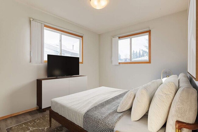 Photo - Riverfront Estates