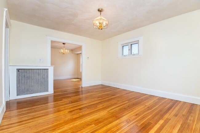 Photo - 57 Ardale St Unit 2