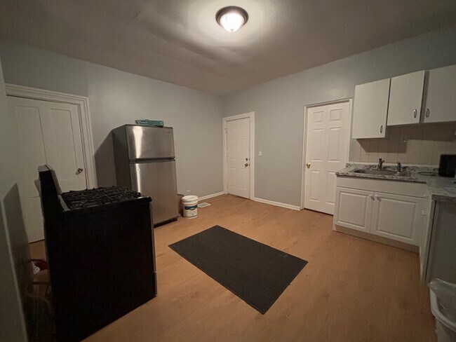 Photo - 243 Niagara St Unidad 2