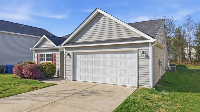 Photo - 3916 Sabre Ln
