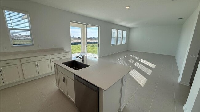 Photo - 5620 Lemon Grass St