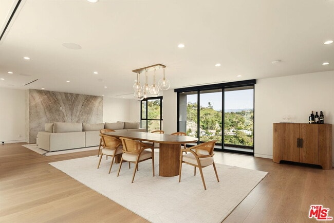 Photo - 2422 Apollo Dr