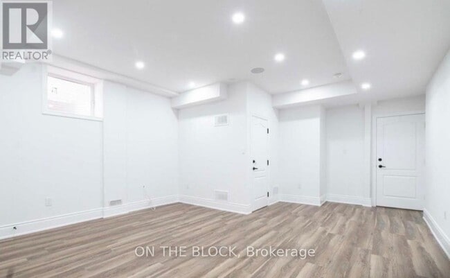 Photo - 1229 Ironbridge Rd